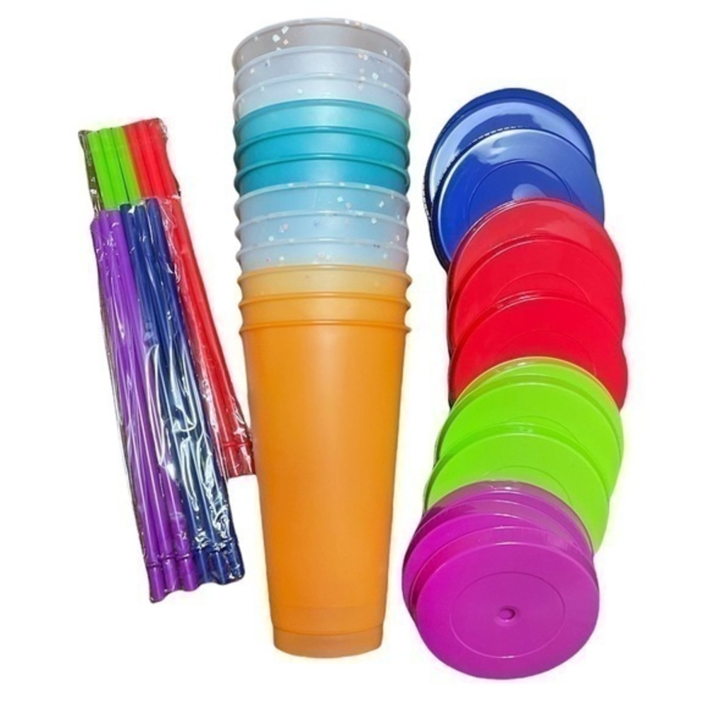 Manna Color Changing Confetti Plastic Tumblers, Set of 12